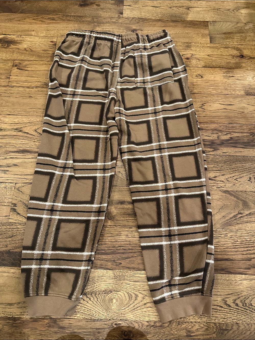 Nike Air Jordan Men's Brown Plaid Jogger Sweatpants - Picture 3 of 3